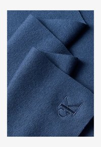 Non selezionato, dark blue