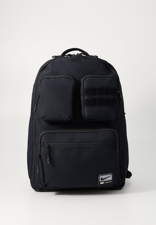 nike-performance-varsity-elite-unisex-mugursoma-cannon-black-melns