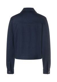 Marineblaue Jacke mit Kragen, langen Ärmeln und geknöpften Manschetten. Hergestellt aus glattem Stoff mit geradem Schnitt und genähten Details.