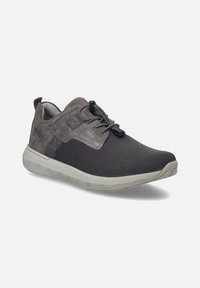 Scarpe sportive grigie con tomaia in rete traspirante e dettagli in suede, dotate di suola in gomma e lacci elastici per una facile vestibilità.
