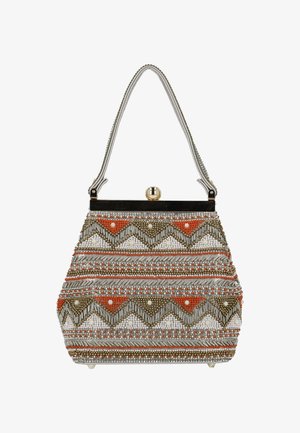 Borsa a tracolla con perline con motivo a zigzag arancione, bianco e oro. Dotata di tracolla a catena argentata e chiusura in metallo dorato. Forma strutturata.