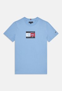 Tommy Hilfiger - SCRIPT FLAG UNISEX - Printtipaita - cloudy blue Pienoiskuva 1