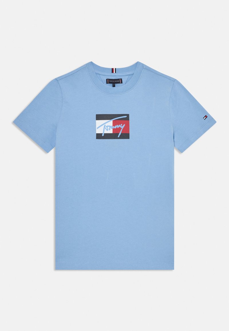 Tommy Hilfiger - SCRIPT FLAG UNISEX - Printtipaita - cloudy blue, Suurenna