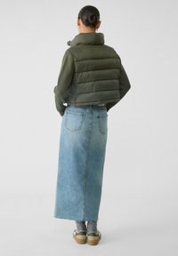Stradivarius Zimní bunda - green