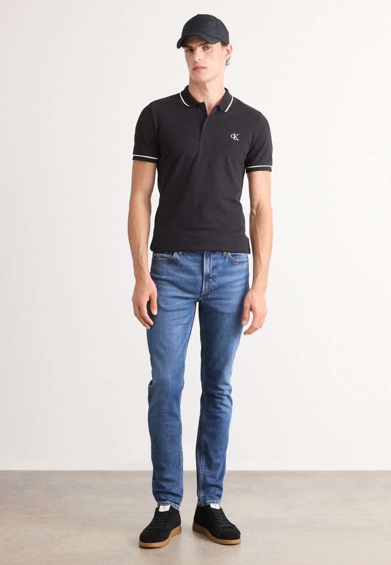 Calvin Klein Jeans SLIM - Zúžené džíny - sahara sand