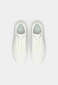 Copenhagen Studios CPH77M - Trainers - white
