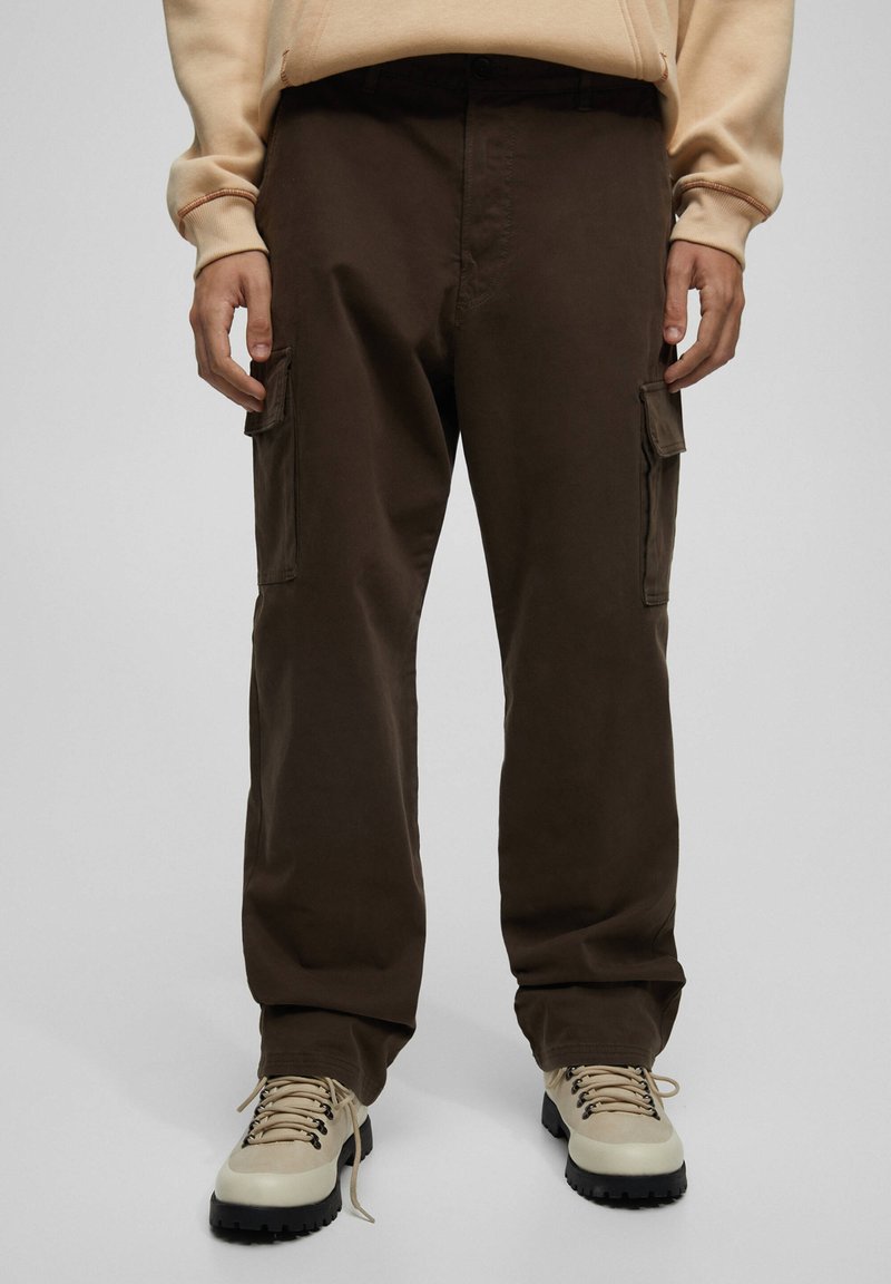 PULL&BEAR XDYE Cargo trousers brown Zalando.de