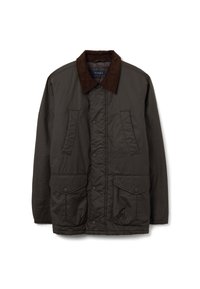 Giacca trapuntata marrone con colletto in velluto a coste, dotata di due grandi tasche frontali e design a taglio dritto. Tessuto liscio e materiale robusto.