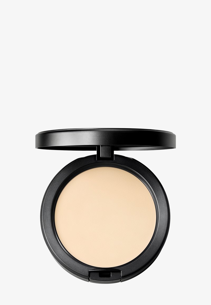 MAC - STUDIO FIX POWDER PLUS FOUNDATION - Meikkivoide - nc5, Suurenna