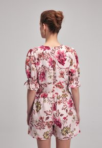 adL FLOUNCED WAIST SHORT - Tuta jumpsuit - printed pink