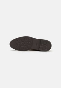 BOSS CALEV - Šņorējami puszābaki - medium beige