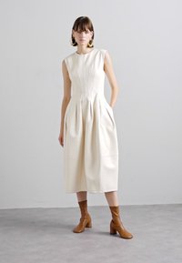 Philosophy di Lorenzo Serafini COATED DRESS - Cocktailkjole / festkjole - ivory