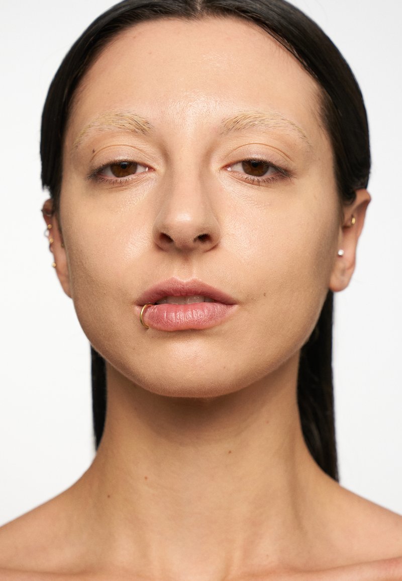 KIKO Milano - FULL COVERAGE BLURRING POWDER FOUNDATION - Foundation - vanilla, Förstora