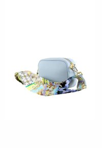 Borsa in pelle azzurro chiaro di forma rettangolare, con chiusura lampo e tracolla con motivo floreale in vari colori.