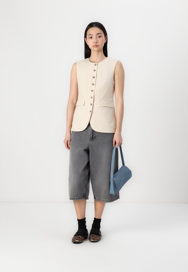 SLFILUNA BUTTONED POCKET  - Waistcoat - sandshell2