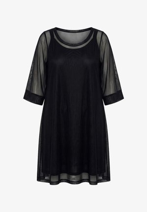 Vestito nero in mesh trasparente con maniche a gomito e scollo rotondo, caratterizzato da un design ampio e stratificato.