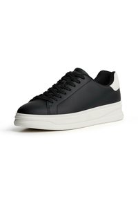 Schwarze Leder-Sneaker mit weiße Sohle, abgerundeter Zehenform und kontrastierendem Fersenakzent. Verfügt über ein elegantes Design und einen klassischen Schnürverschluss.