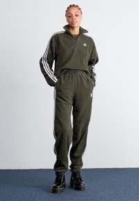 adidas Originals HALF ZIP - Flīsa džemperis - shadow olive