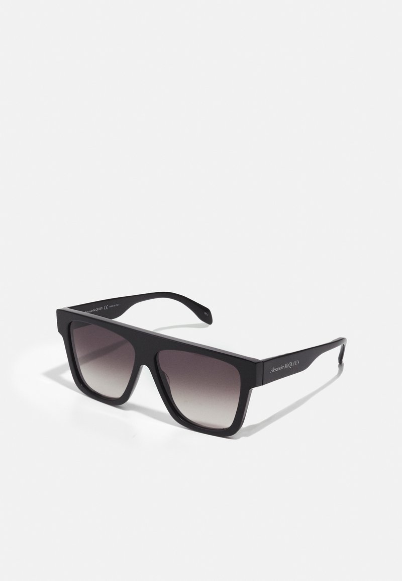 Alexander McQueen - SIGNATURE RECTANGULAR FLAT-TOP ACETATE SUNGLASSES UNISEX - Saulesbrilles - black/grey, Palielināt