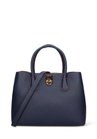 Marineblauwe leren handtas met gouden hardware, gestructureerde vorm, dubbele handvatten en afneembare band. Heeft een gestructureerd oppervlak en een contrasterende binnenkant.