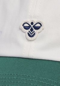 Hummel BEE - Cap - tofu eden
