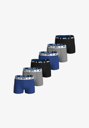 Seis pares de boxers de marca NFL en azul, gris y negro, dispuestos en diagonal con cinturillas elásticas visibles.
