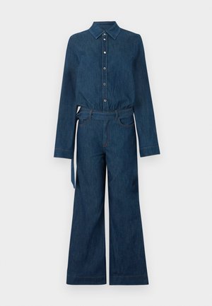 Mørkeblå denim jumpsuit med lange ermer, knappestolpe foran, krage, vide ben og et matchende stoffbelte i livet.