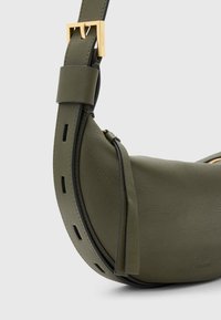 AllSaints HALF MOON - Borsa a mano - green