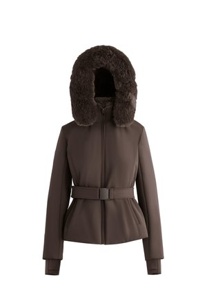 Hnedá vyplnená bunda s kapucňou s kožušinkou, priliehavý pás, plný zips na prednej strane a rebrované manžety, navrhnutá pre teplo a pohodlie.