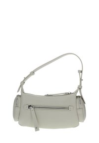 Borsa a tracolla in pelle grigia chiara con una forma strutturata, tasca frontale con zip, tracolla regolabile e dettagli hardware sottili.