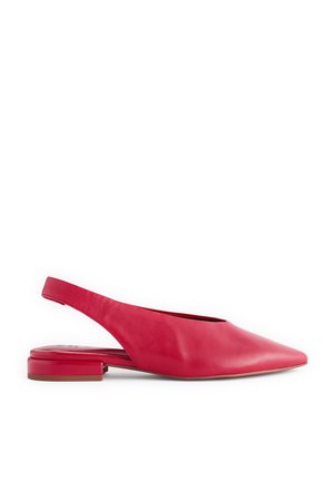 FOREVER COMFORT® LEATHER FLAT SLINGBACKS - Baleríny s otevřenou patou - red