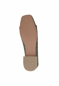 Caprice Ballerine - cactus comb