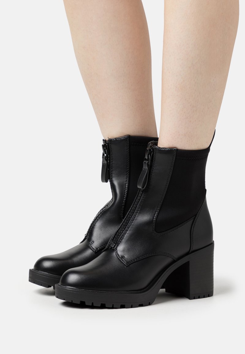 Mustang Botines Planos Cremallera Track Mtng Botin Militar Mujer