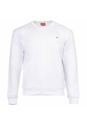 Weißes Sweatshirt mit langen Ärmeln, Rundhalsausschnitt, gerippten Bündchen und Saum, kleinem roten Diesel-Logo auf der linken Brust und einem innenliegenden Etikett im Kragen.