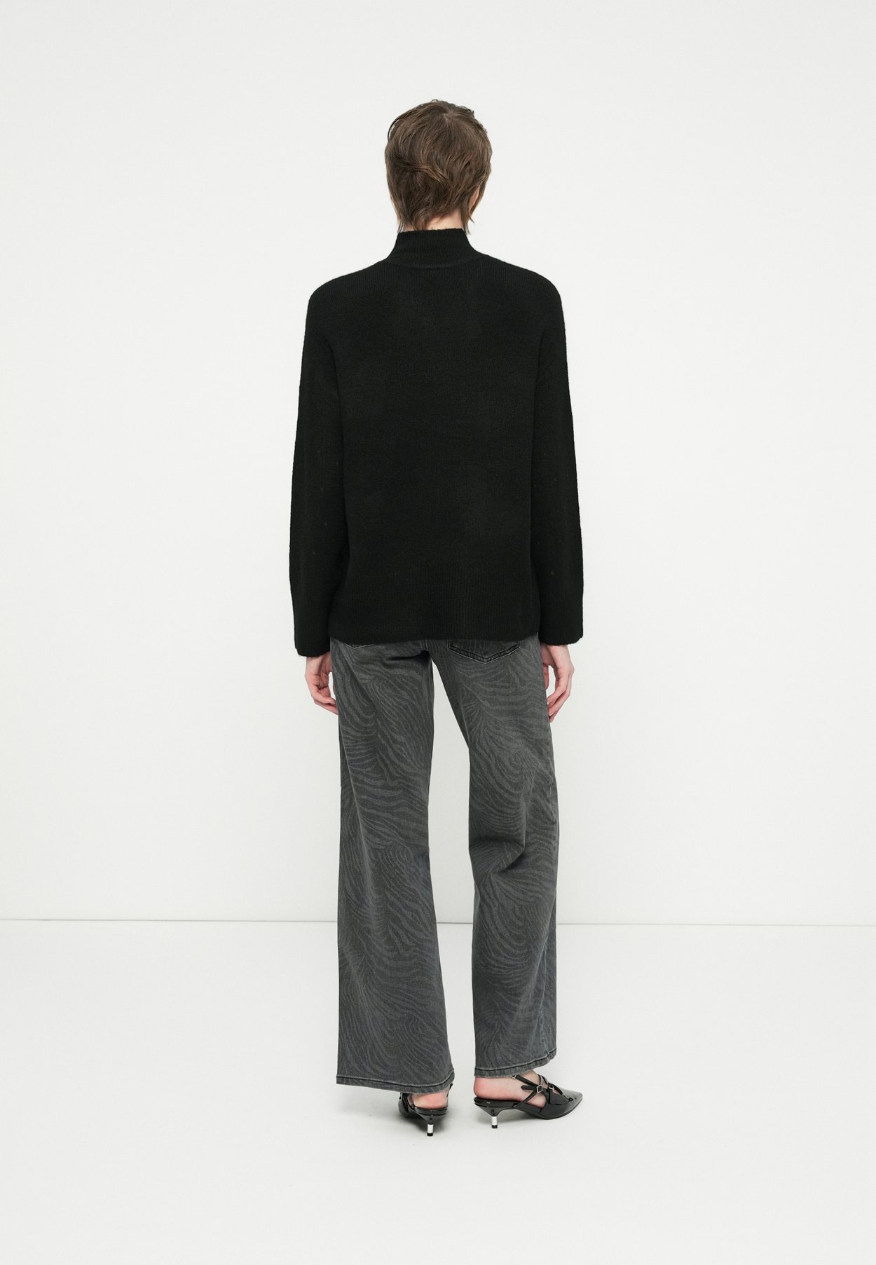 ONLOHIO HIGHNECK