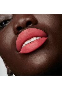 Smashbox BE LEGENDARY PRIME & PLUSH LIPSTICK - Läppstift - 26 out of office
