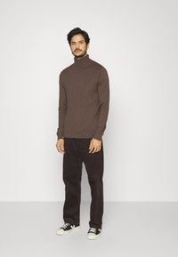 Selected Homme SLHBERG ROLL NECK NOOS - Pulóver - demitasse melange