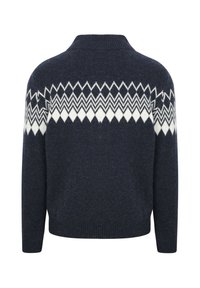 Navyblauer Pullover mit weißem Zickzack- und Diamantmuster über der Brust und oberen Ärmeln, gerippter Kragen, Bündchen und Saum.
