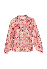 Bluză fluidă cu un model floral în nuanțe de roz, crem și verde. Prezintă un guler ondulat și un decolteu butonat cu un ornament decorativ.