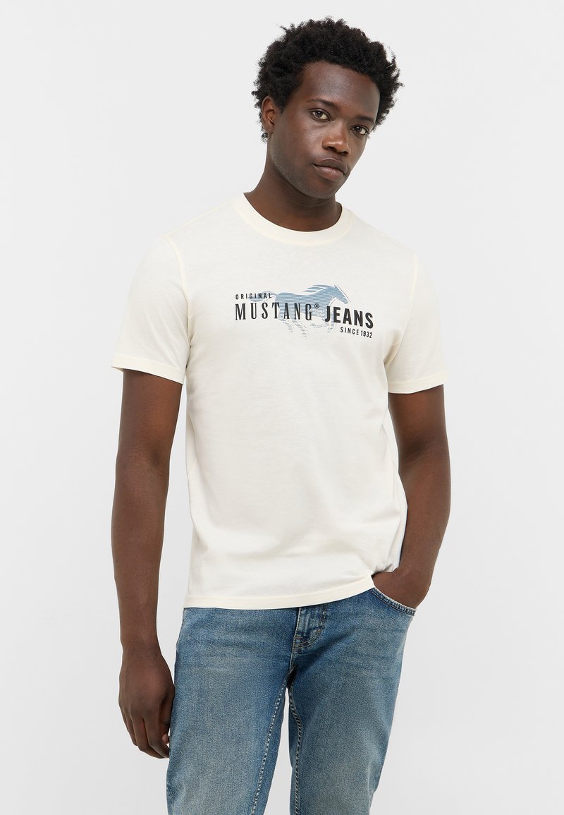 mustang T-shirt print crème mustang T-shirt print crème