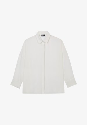 Blusa bianca a maniche lunghe con colletto, chiusura a bottoni, tessuto morbido e vestibilità rilassata. Presenta polsini larghi e nessun motivo visibile.
