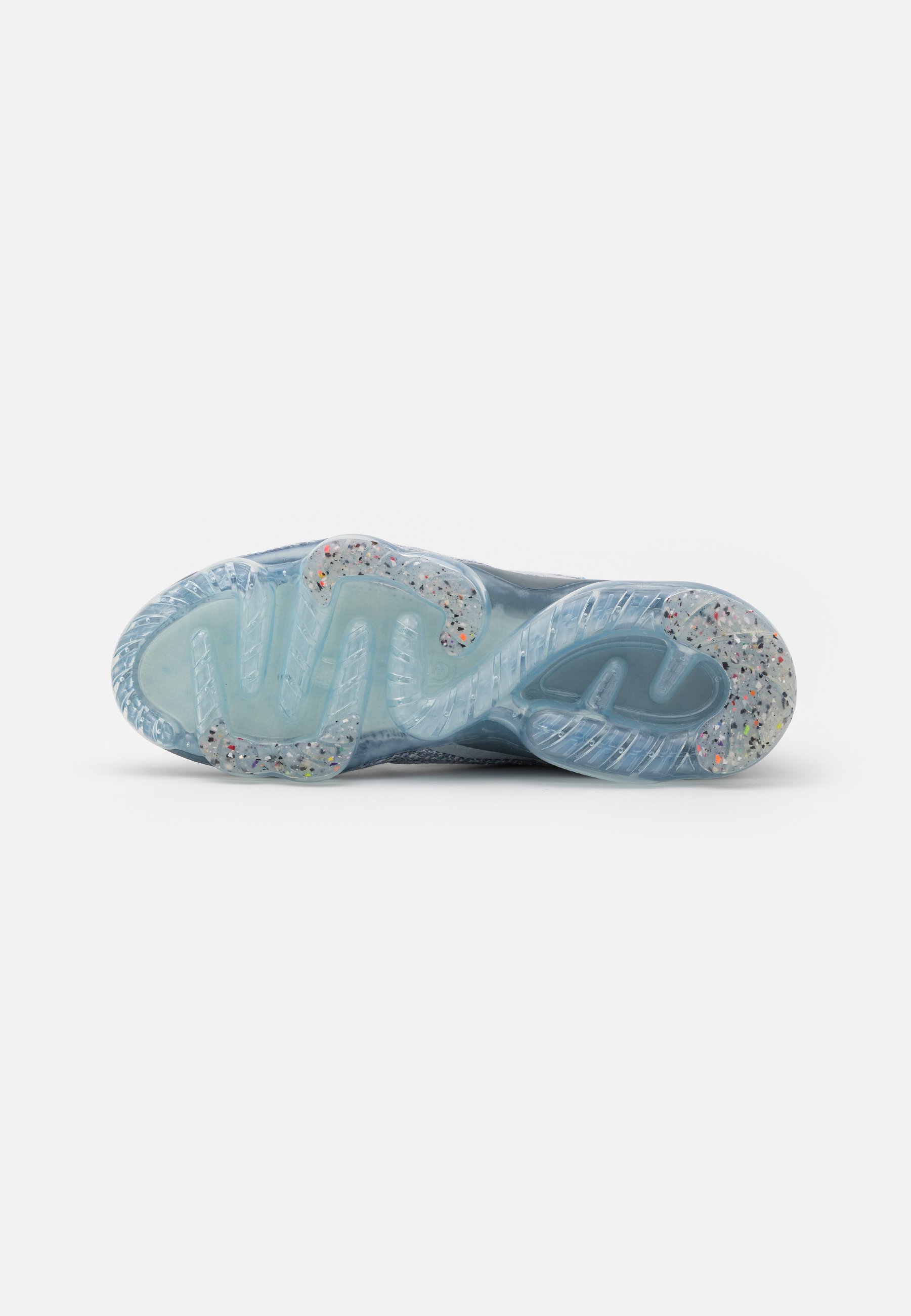 vapor max blue and white