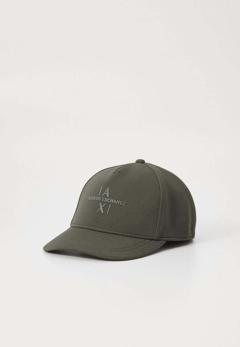 Olivenfarget baseballcap laget av teksturert stoff, med en brodert logo foran og en buet skjerm.