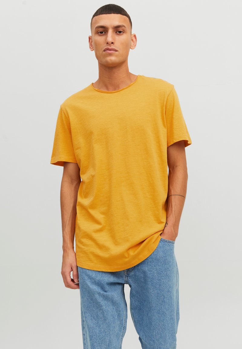 Jack & Jones EBASHER O-NECK SS - Basic T-shirt - honey gold