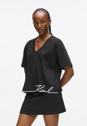SIGNATURE - T-shirts - black