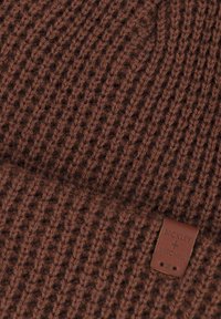 Bickley+Mitchell Muts - spice red