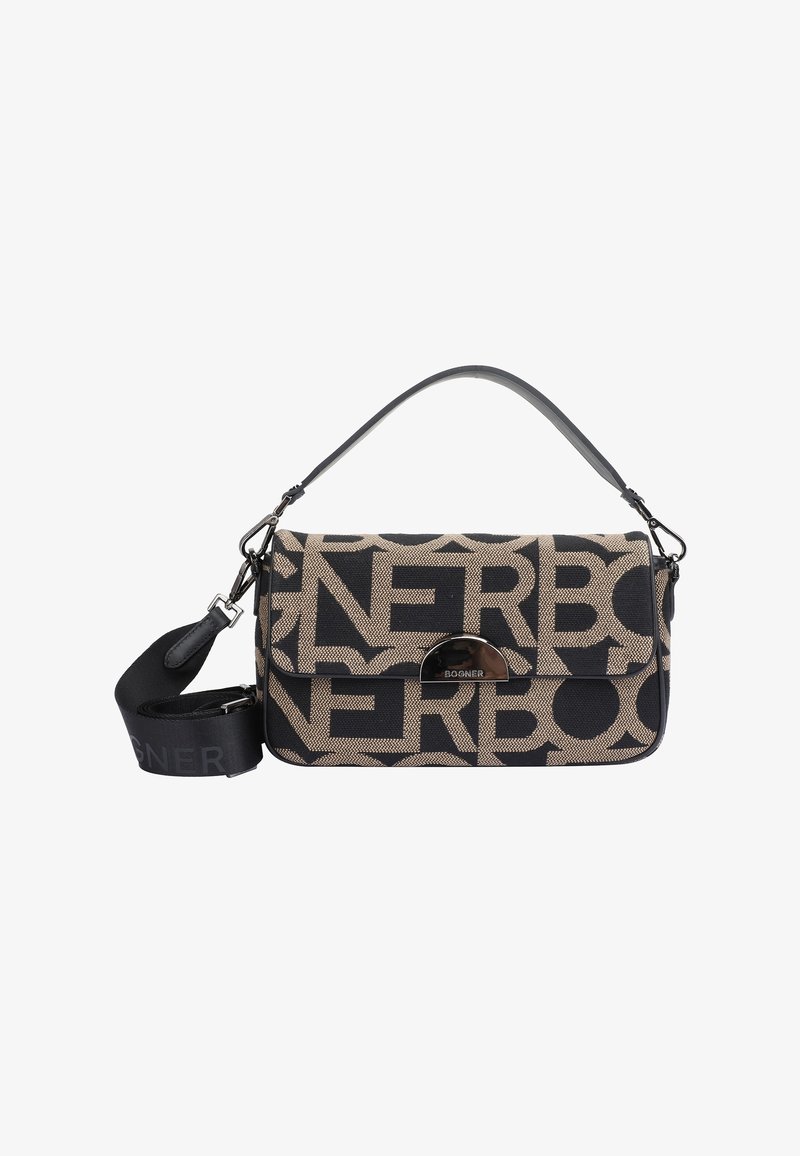 Bolso de hombro de lona con un patrón geométrico en beige y negro. Cuenta con una correa de cuero negro suave y detalles en hardware plateado.