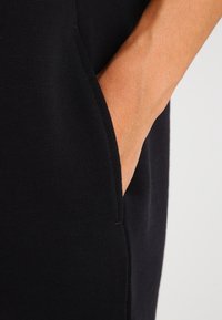 Diesel Vardagsklänning - black