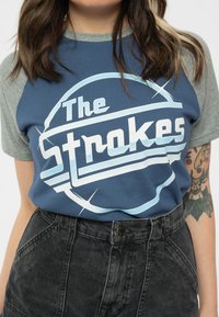 Paradiso Clothing THE STROKES OG MAGNA LOGO RAGLAN - Print T-shirt - grey