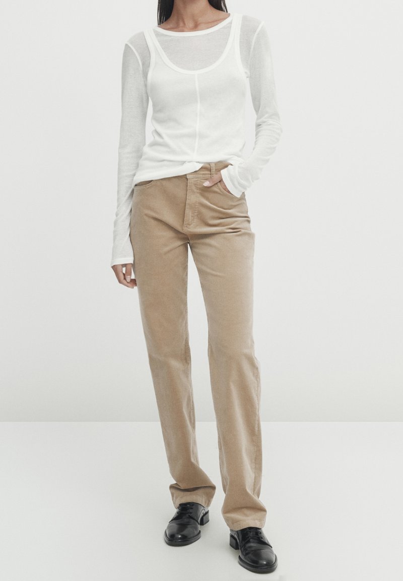 Massimo Dutti Spodnie materiałowe